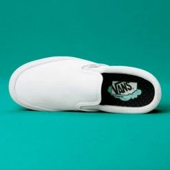 Vans ComfyCush Slip-On In White -Shoe Shop 4161 4 1100x