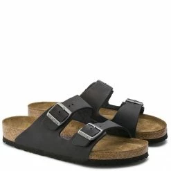 Birkenstock Arizona Softbed Oiled Leather In Black -Shoe Shop b i birkenstock arizona softbed oiled leather black 752481 3 1100x