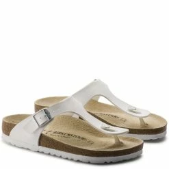 Birkenstock Gizeh Birko-Flor In White -Shoe Shop b i birkenstock gizeh birko flor white 43733 3 1100x