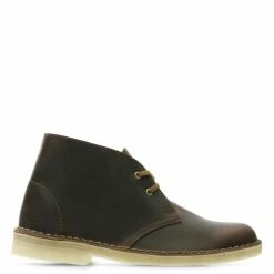 Clarks Women's Desert Boot In Beeswax